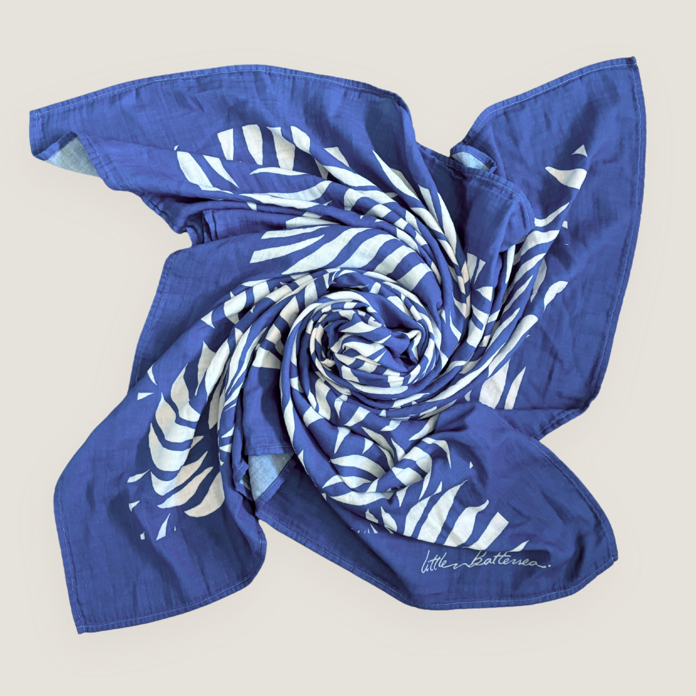 The Small Square — Azul Tropique, a cool, breathable everyday wrap