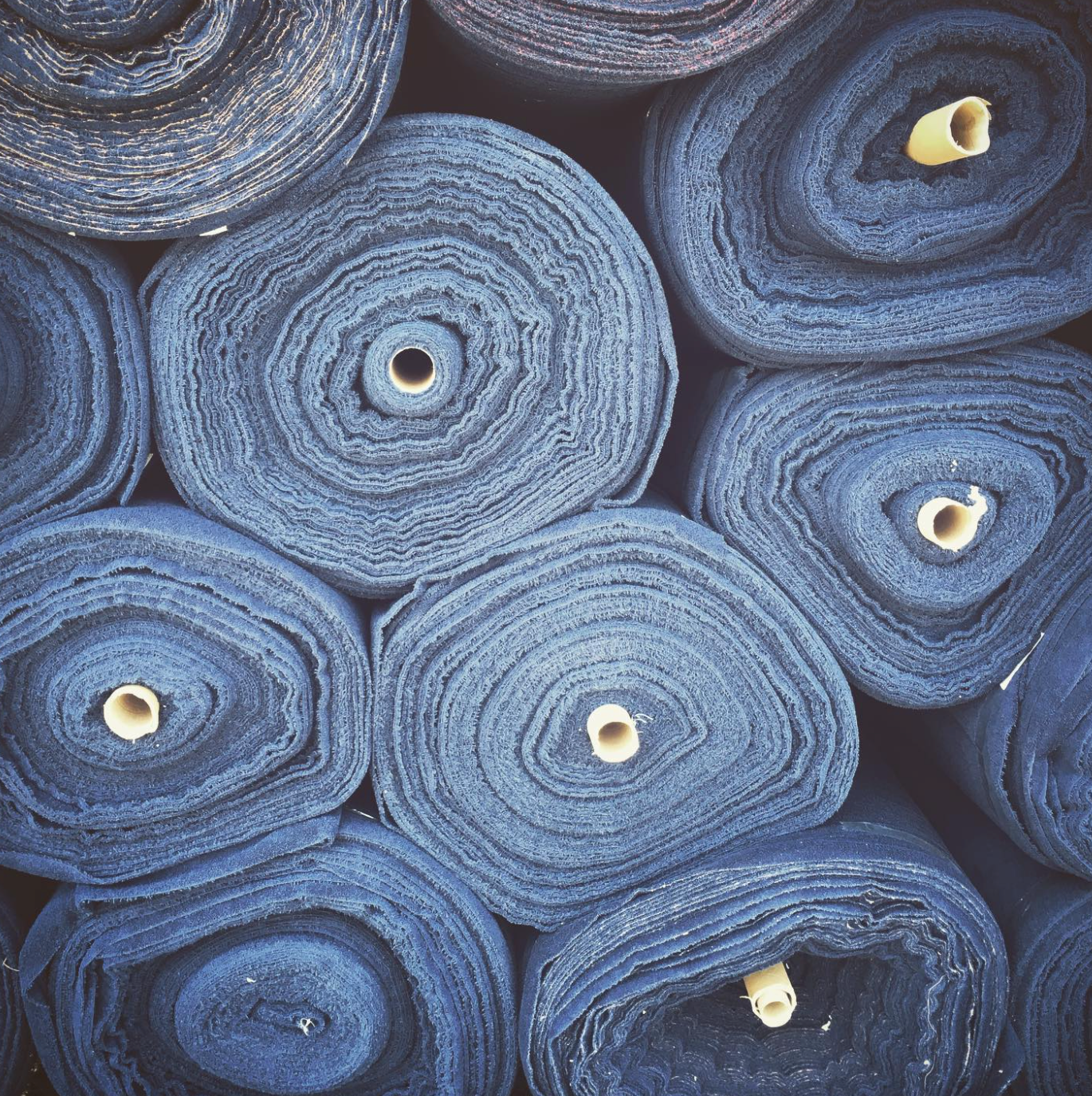 organic cotton fabric rolls produced in Portugal

